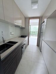 Commonwealth Towers (D3), Condominium #620706461